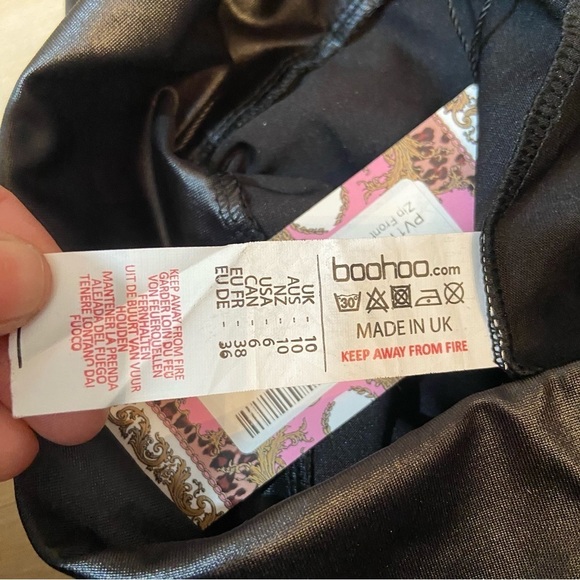 BNWT Boohoo women’s black front  zip wet‎ look leggings in size 6 - Picture 7 of 11